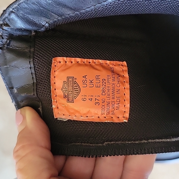 Harley Davidson boots kicking heels! - Picture 13 of 16